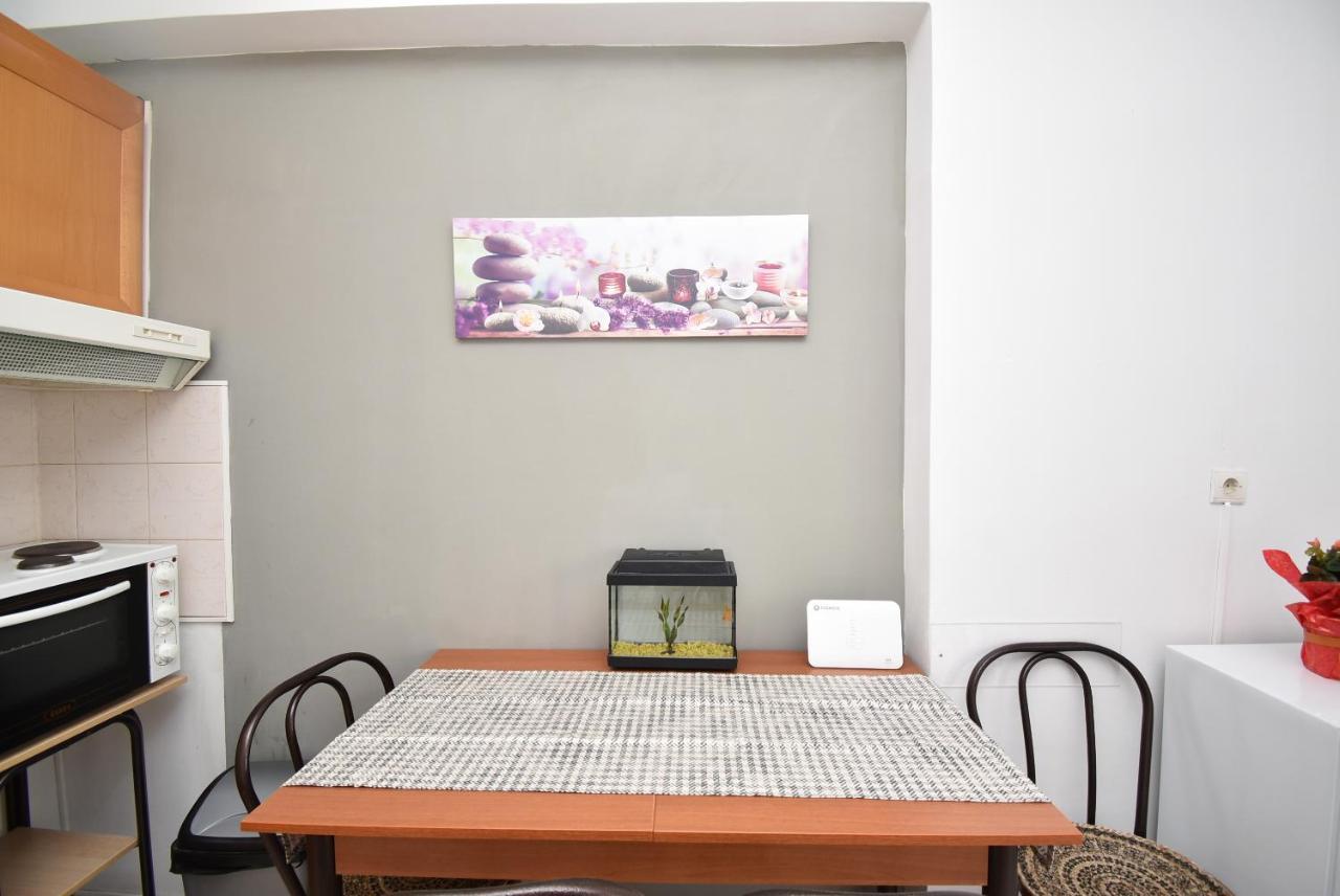 Central Apartment Thessaloniki-Easy Parking Extérieur photo